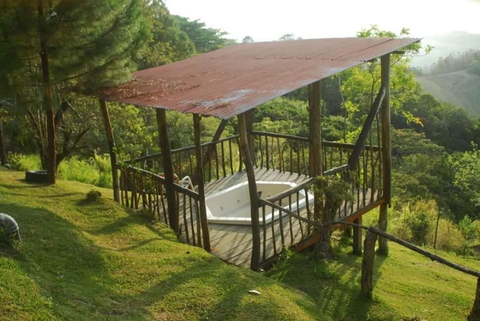 Cabanas Don Camilo Albergue De Montana Cabecera de Canas Zewnętrze zdjęcie